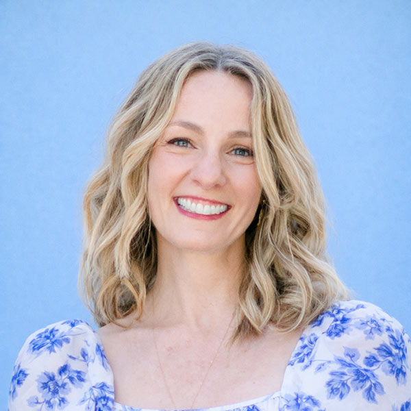 Headshot of Daniela Murch